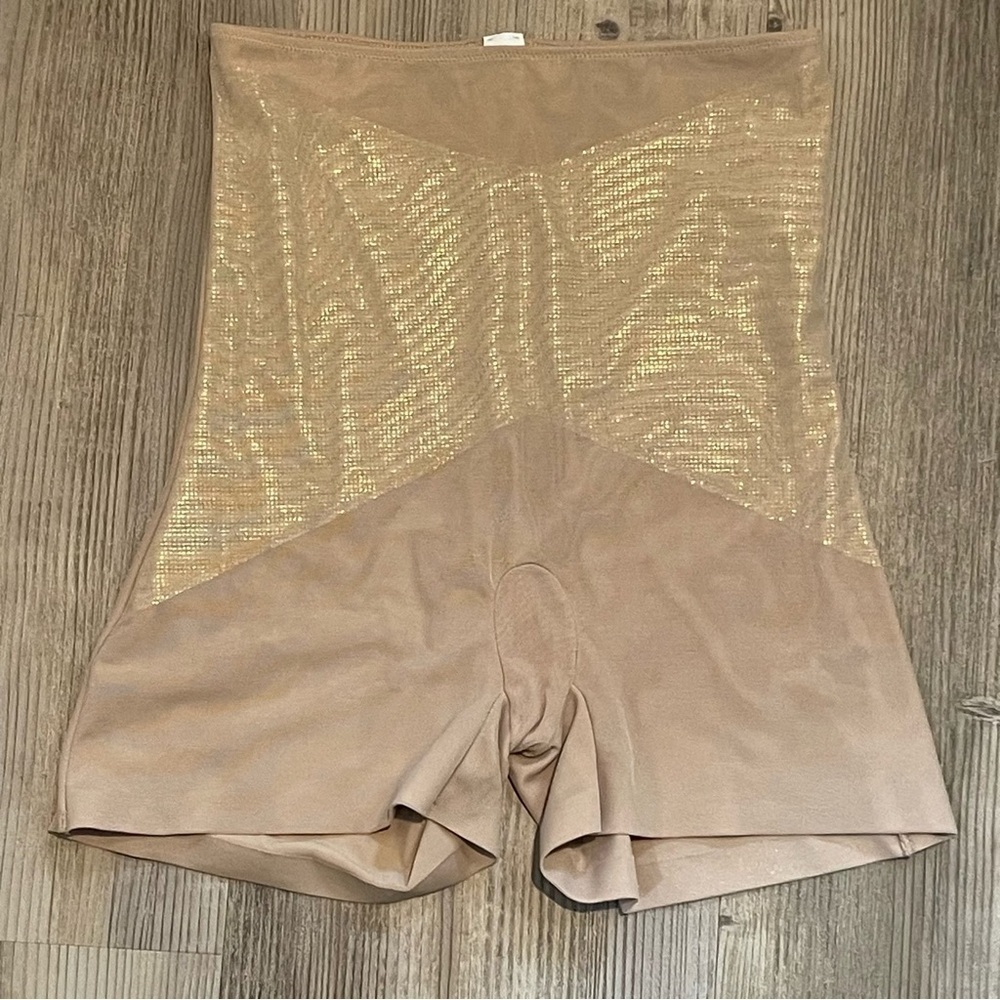 Star by Spanx Firm Control Lady Luxe High Waisted Shapewear Size M NWOT